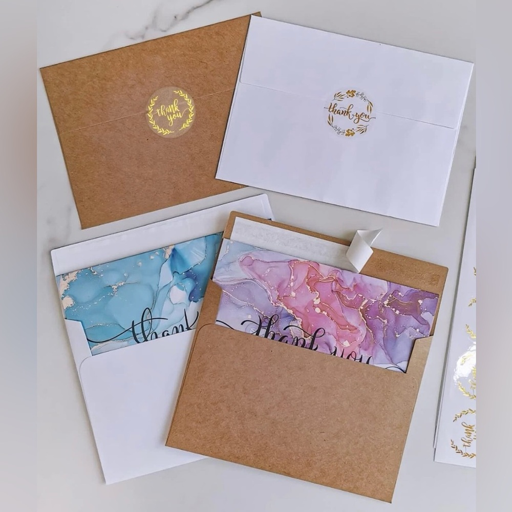 ✨New Resellers Packaging Bundle✨
100 Polymailers•500 Stickers•50 Thank You Cards - Picture 14 of 14